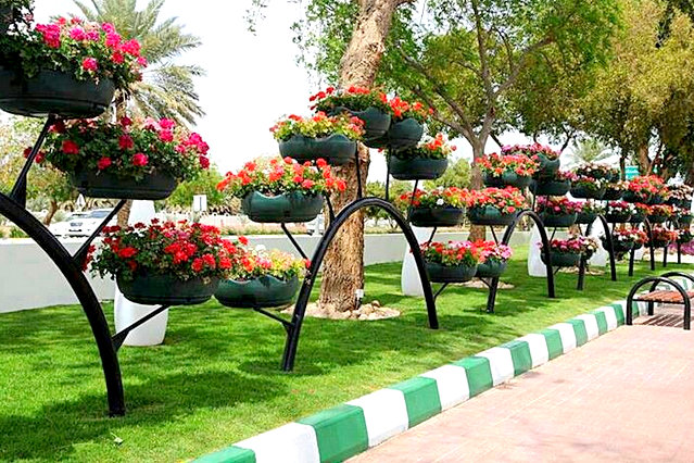 http://ajaysharda.blogspot.in/2015/07/the-tyre-garden-creative-wheel-in-waste.html